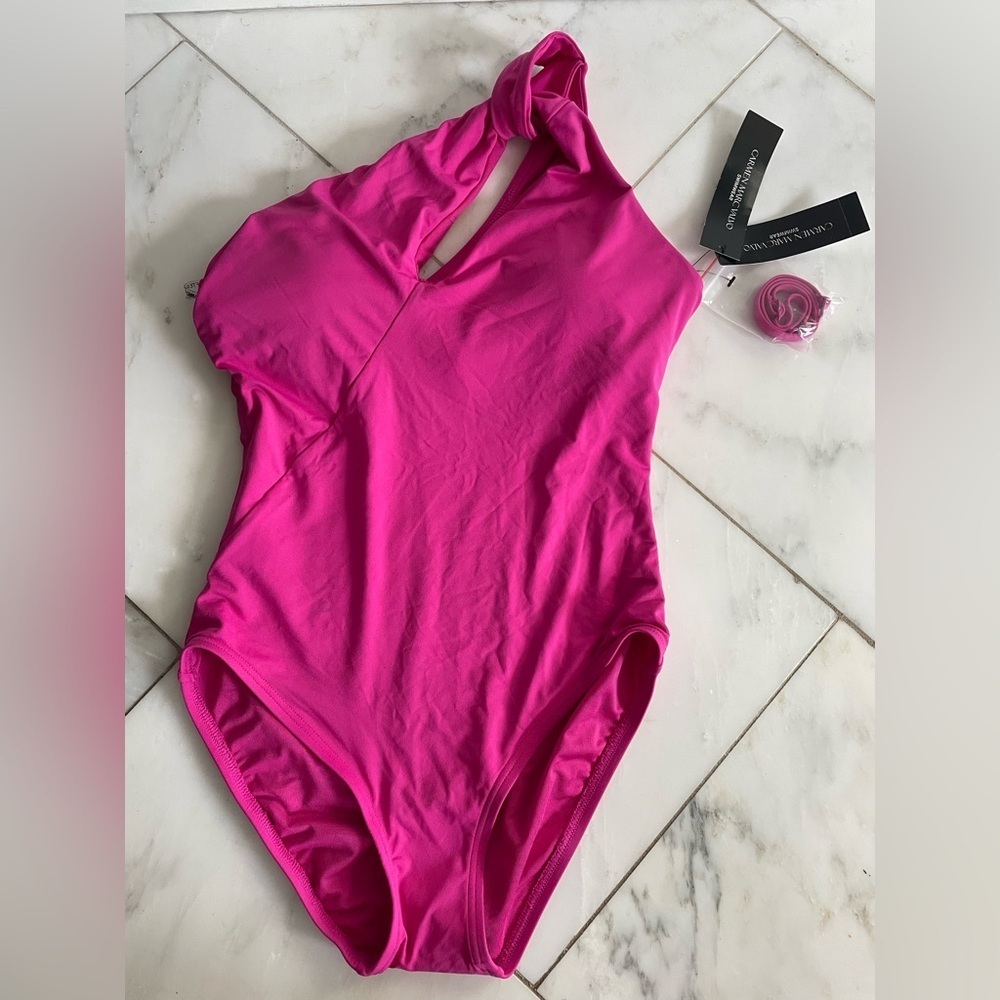 NEW Carmen Marc Valvo size 6 hot pink one shoulder one piece swimsuit Azalea